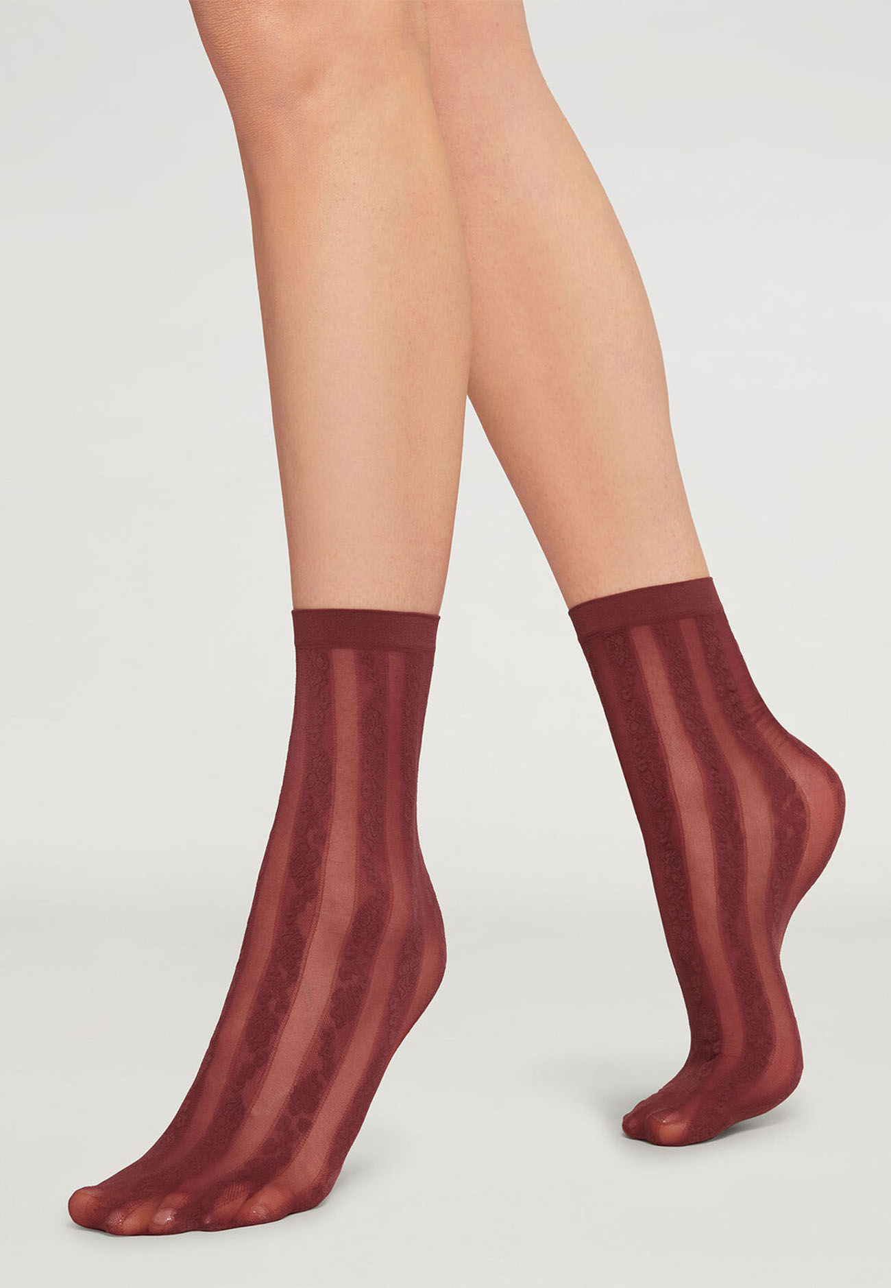 Wolford | Socksの商品一覧 | 公式通販 Wolford(ウォルフォード)日本 Wolford | Socksの商品一覧 | 公式通販 Wolford(ウォルフォード)日本
